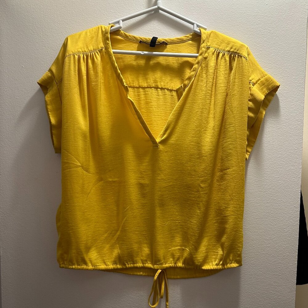 BCBG Max Azria Yellow Drawstring Short Sleeve Top